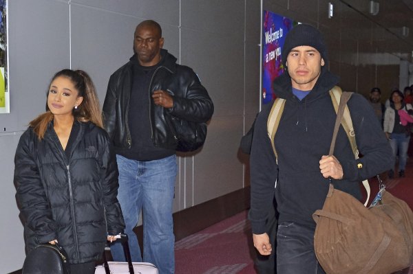 Ariana Grande i Ricky Alvarez, 2016.