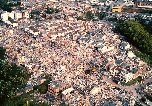 Armenia je u potresu 1999. bila gotovo potpuno sravnjena