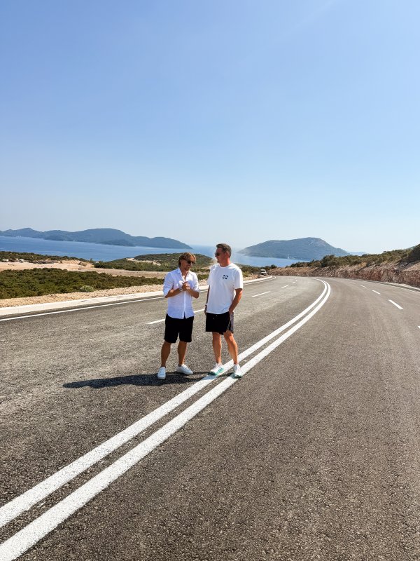 Luka Modrić i Vicenco Blagaić na cesti