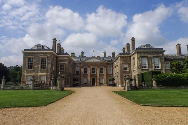 Althorp House bio je dom iz djetinjstva Harryjeve pokojne majke, Diane, princeze od Walesa