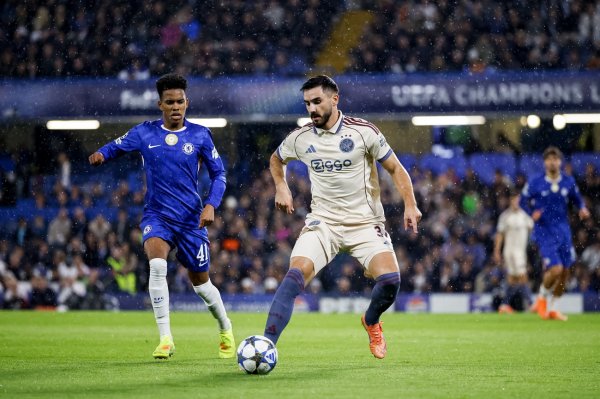 Josip Šutalo odlazi u Lazio, ali to ne znači da je napustio Ajax