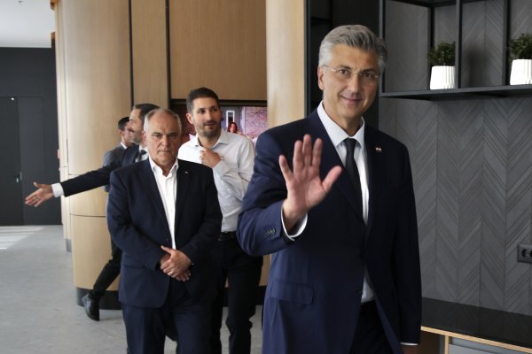 Andrej Plenković mora se nositi s nekoliko komunikacijskih problema, ocjenjuje Trogrlić