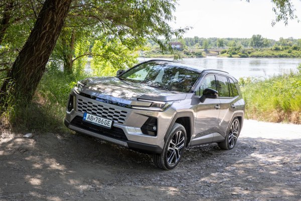 Toyota otkrila opasan kvar na gotovo 31.000 automobila: Problem se može pojaviti baš pri većoj brzini