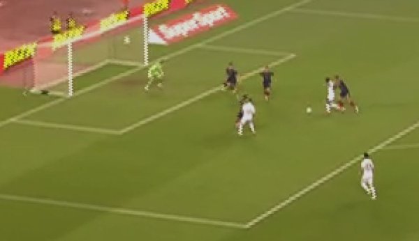 Hajduk tražio penal već u 4. minuti: Pogledajte situaciju nakon koje je Očenaš ostao nijem