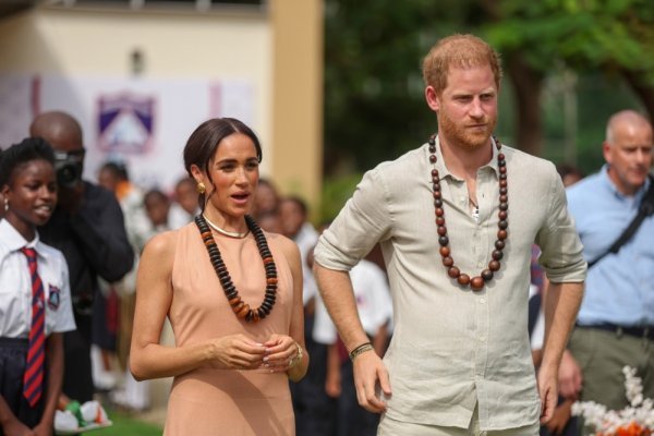 Harry i Meghan vratili se u Britaniju, a onda ih je Trump brutalno prozvao