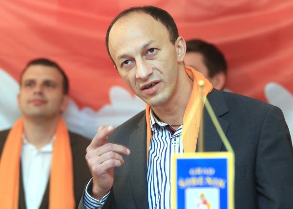 Ernest Petry dok je bio član HNS-a