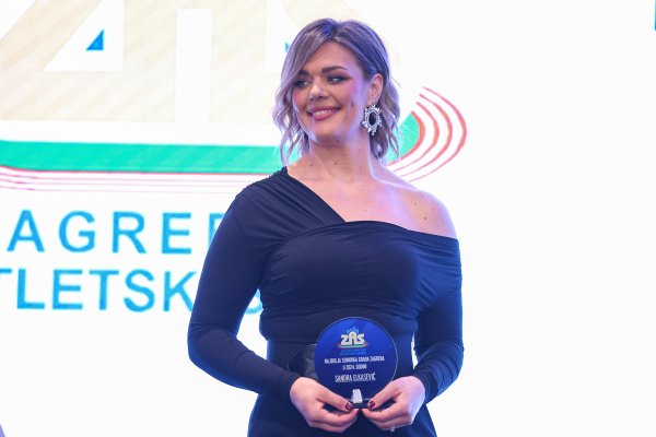 Sandra Elkasević odmor na plaži zamijenila atletskim pripremama: 'Veselim se ljetovanju u babljem ljetu'