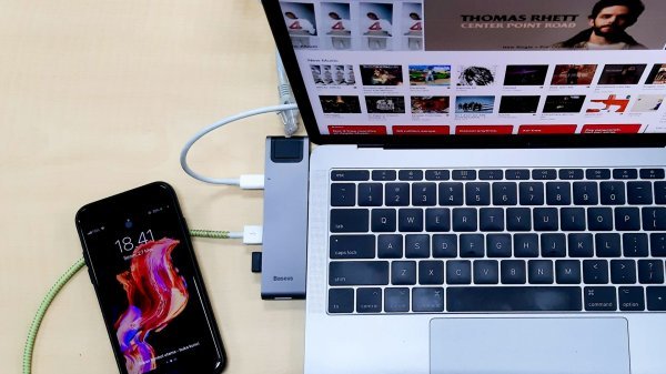 Razmišljate o kupovini novog mobitela ili računala? Cijene bi vas mogle iznenaditi