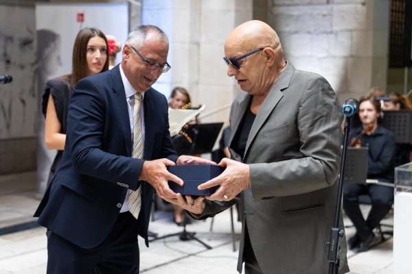 Robert Šveb, Paolo Magelli