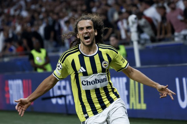 Guendouzi se oglasio nakon velikog kaosa u Lyonu: 'Vrijeđali su mi obitelj'