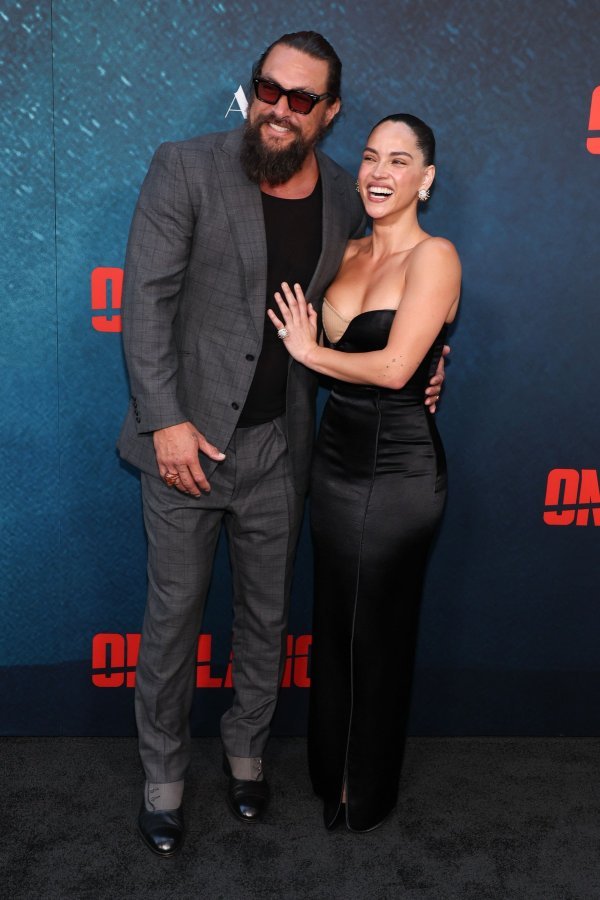 Jason Momoa i Adria Arjona