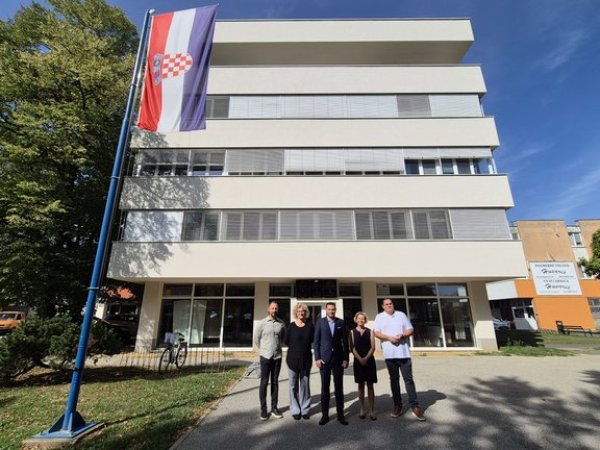 Završena 1,2 milijuna eura vrijedna energetska obnova zgrade Zagrebačke županije