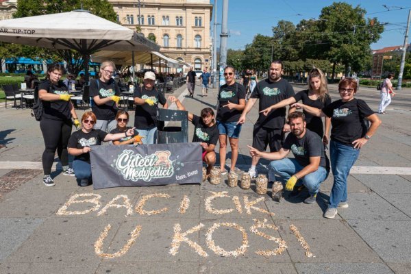 Čisteći medvjedići u tri godine sakupili 400.000 opušaka, traže kazne