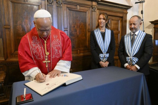 Papa Lav XIV.
