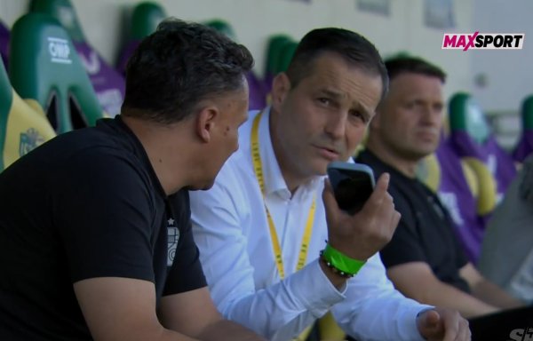 O čemu su pričali Kovačević i sportski direktor? Pogledajte kako su reagirali kad su vidjeli kamere
