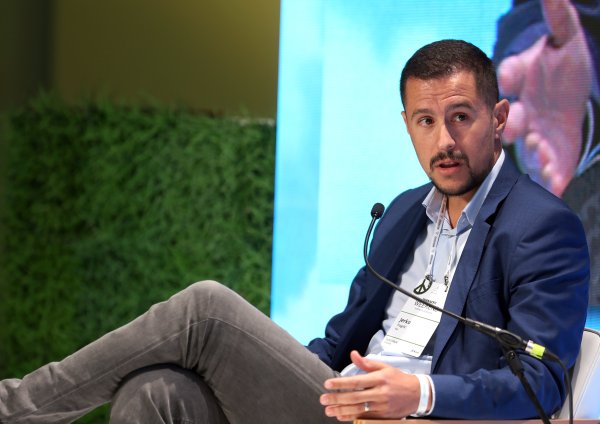 Jerko Trogrlić ocjenjuje da se politika što više treba maknuti iz prvog plana u ovoj temi