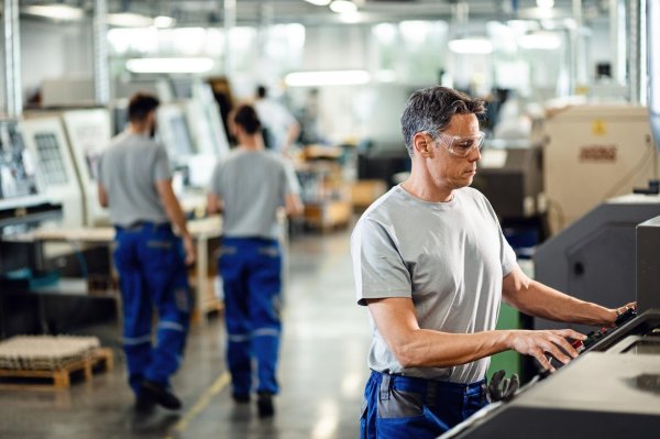 Europska industrija se budi: Najsnažniji rast proizvodnje od 2022. godine