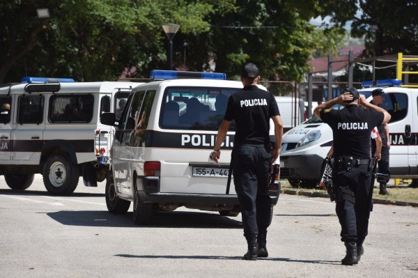Pucnjava u Sarajevu: Mladić teško ranjen, napadač je u bijegu