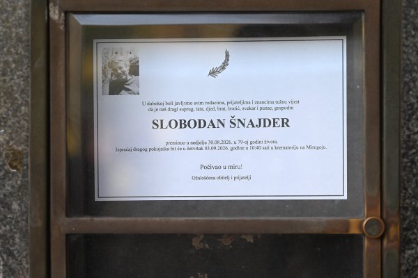 Posljednji ispraćaj Slobodana Šnajdera na Mirogoju