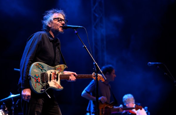 Na tvrđavi sv. Mihovila nastupila je americka alt-rock grupa Wilco.
