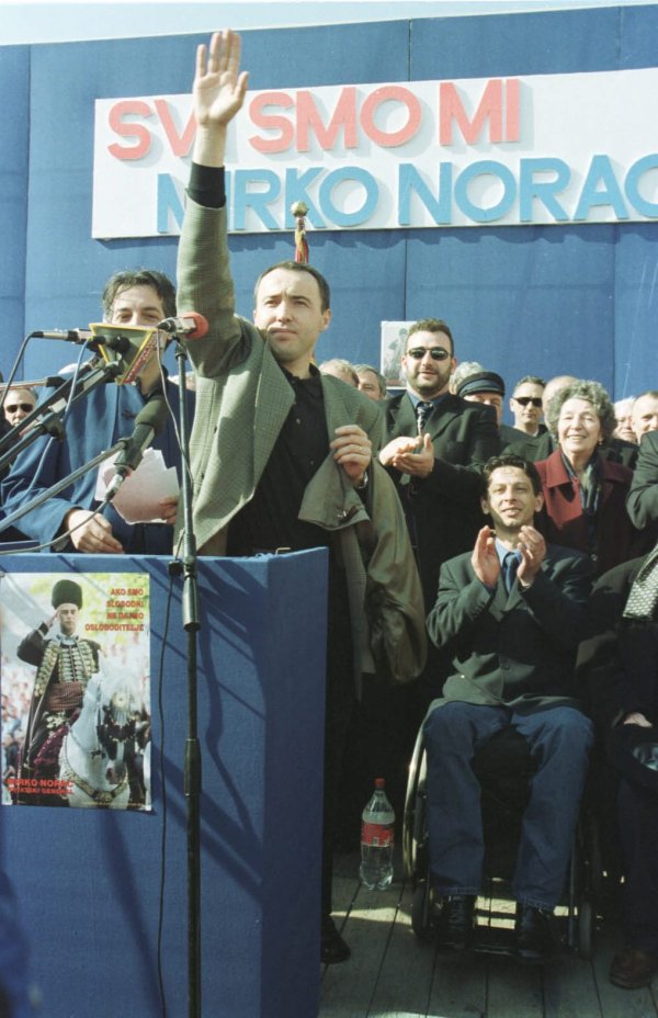 Mladi Damir Krstičević, koji je kasnije postao ministar obrane u Plenkovićevoj vladi
