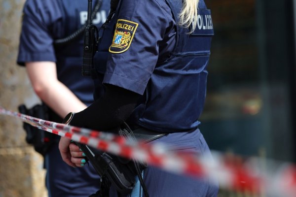 Panika u noćnom klubu: Mladić poprskao ljude nepoznatom tvari, više ozlijeđenih