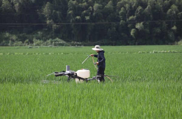 Nova studija šokirala brojkama: Pesticidi povezani sa stotinama milijuna trovanja godišnje