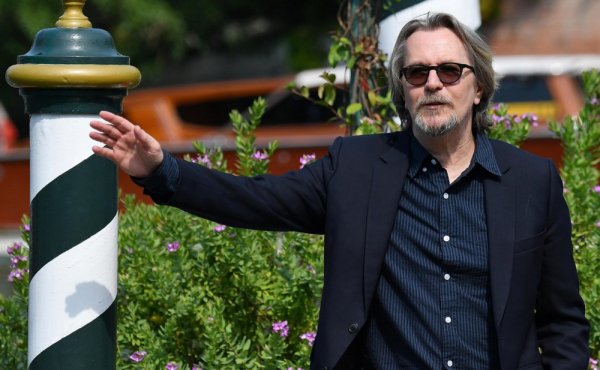 Gary Oldman