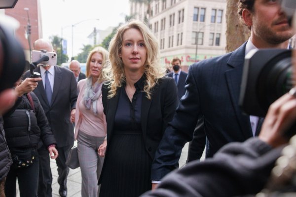 Novi dokumentarac ponovno otvorio pitanje koje godinama prati Elizabeth Holmes