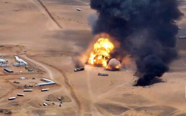 Žestoka eskalacija: Iran napao američku bazu i 10 brodova, SAD uništio pet tankera