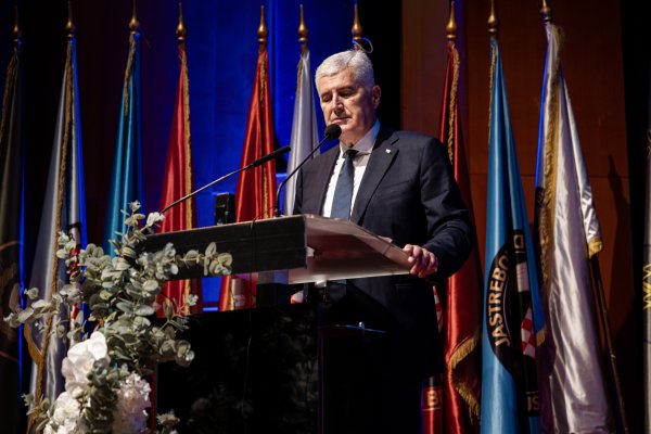 Čović govorio o Srebrenici, ali i zločinu u Grabovici: 'Dok ne raščistimo s prošlošću...'