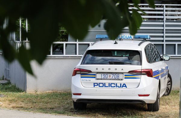 Nevjerojatan niz krađa u središtu Zagreba: Ukrali parfeme vrijedne 36.000 eura
