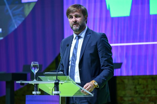 Ministar financija Ćorić otkrio hoće li rasti cijene struje i plina
