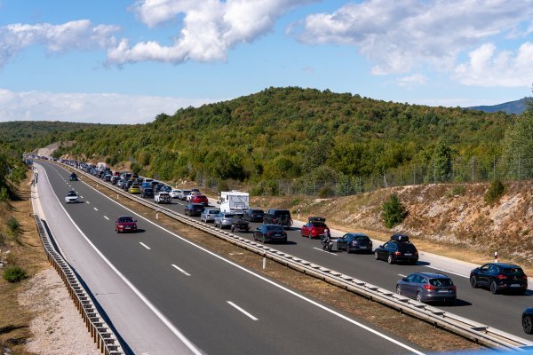 Od 1. ožujka hrvatskim autocestama kreću posebna vozila: Evo što će tražiti među vozačima
