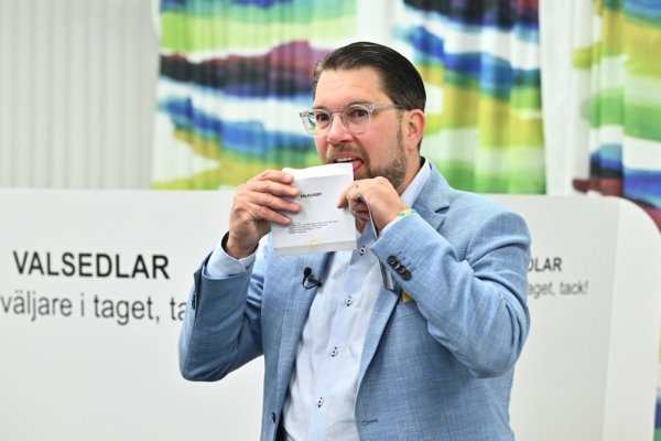 Hoće li stranka neonacističkim korijenima ući u švedsku Vladu?