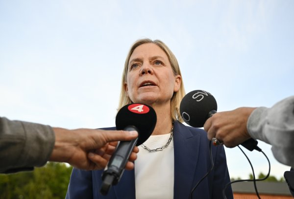 Švedska skreće ulijevo: Bivša premijerka Andersson vodi, krajnja desnica ostaje izvan vlade
