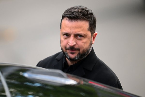 Žestoki obračun u vrhu Ukrajine: Zelenski traži smjenu tužitelja, on optužio šefa antikorupcijskog ureda
