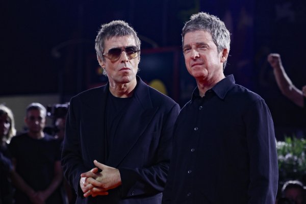 Službeno je, Oasis potvrdio veliku turneju: 38 koncerata i povratak u Knebworth