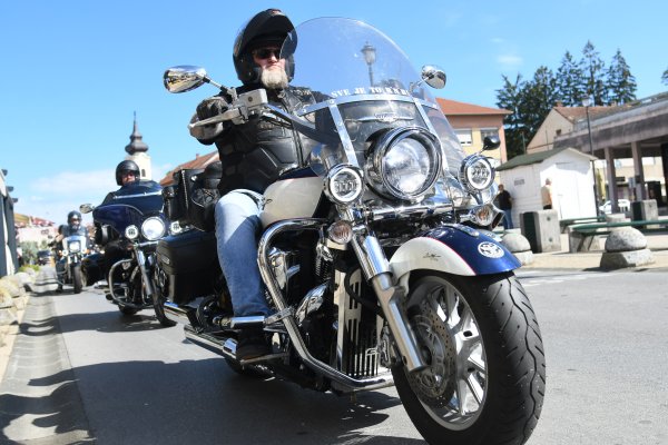 Kupujete rabljeni motocikl? Ovi detalji mogu otkriti da je kilometraža vraćena