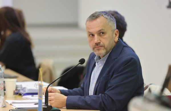 Šef Skupštine SDŽ: 'Feminizam je luđačka ideologija'. Možemo traži smjenu