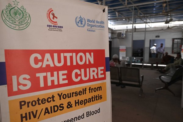 Ozbiljno upozorenje: Manje novca za borbu protiv AIDS-a moglo bi donijeti novi val zaraza
