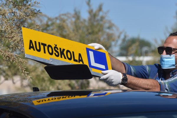 Instruktori vožnje upozoravaju: Ove pogreške rade čak i vrlo iskusni vozači