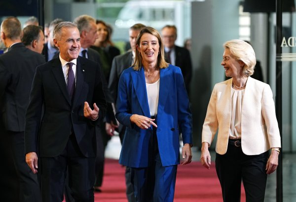 Mark Carney, Roberta Metsola i Ursula von der Leyen