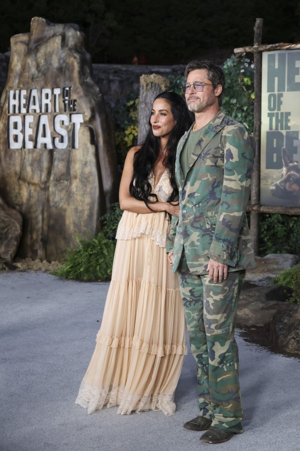 Brad Pitt i Ines de Ramon