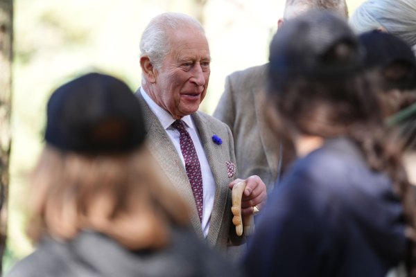Britanski kralj poslao poruku AI mogulima: 'Prije nego što bude prekasno...'