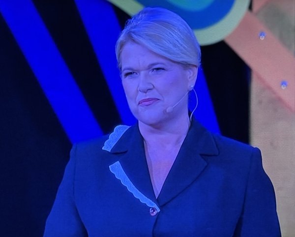Zrinka Turalija na Vinkovačkim jesenima