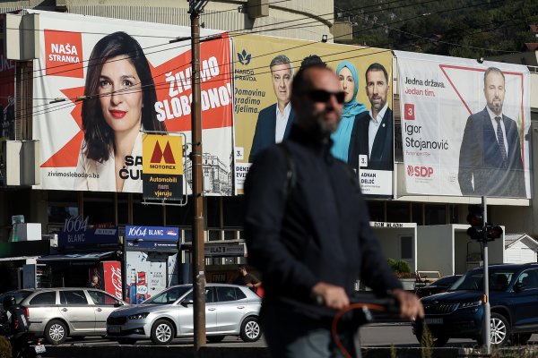 Pred izbore u BiH otvorena tri politička fronta: U kampanju ponovno uvlače Hrvatsku i Srbiju