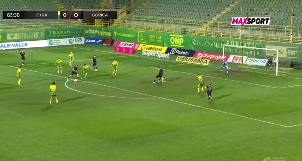 Nakon prekida utakmice u Puli Gorica šokirala Istru prekrasnim golom: Pogledajte golčinu za pobjedu