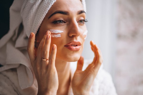 Ovo je sedam sastojaka iz kojih se vrti cijela skin care industrija: Jeste li ih doista trebali kupiti?