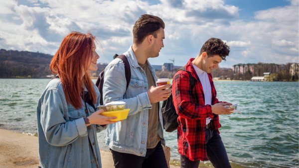 Putovati zbog jednog kroasana ili bureka? Novi trend potpuno mijenja način na koji mladi biraju destinacije